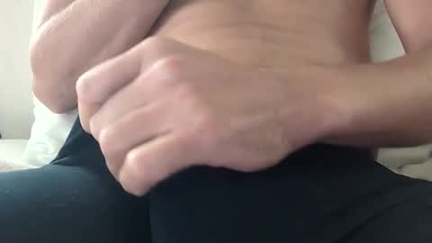 feelmethrob69 online show from November 17, 8:34 pm