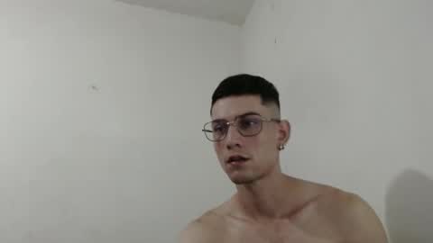 jhonatan felipe online show from October 29, 10:56 pm