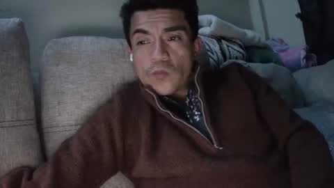 fernand89 online show from February 3, 5:51 am