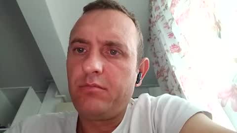 Nick online show from November 6, 6:05 am