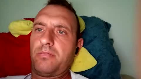 Snapshot of figonik chatting on September 18, 5:20 am Nick online show from September 18, 5:20 am