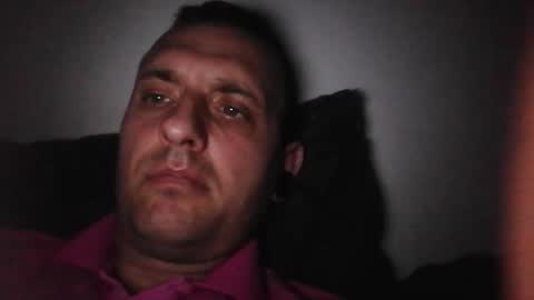 Snapshot of figonik chatting on March 2, 9:52 pm Nick online show from March 2, 9:52 pm