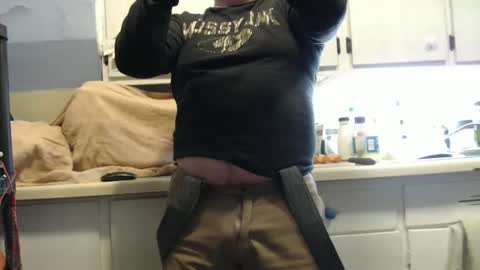 firemustbe online show from February 7, 9:58 pm