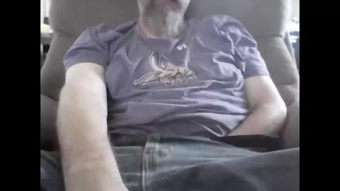 Brad online show from April 5, 9:22 pm