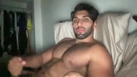 fitcurvyman4fun_69 online show from September 22, 3:28 am