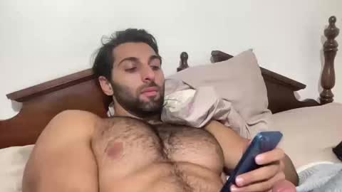 fitcurvyman4fun_69 online show from October 12, 12:37 am