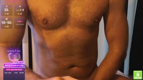 Snapshot of fitguy_84 chatting on January 5, 3:34 pm fitguy_84 online show from January 5, 3:34 pm