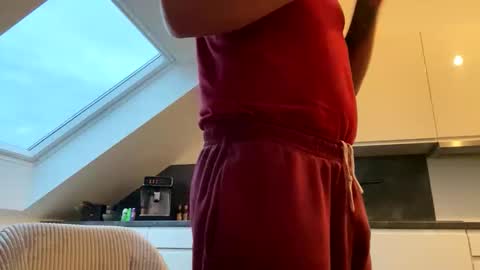 flashi1990 online show from October 19, 6:07 am