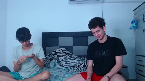 Steven and Daniel online show from April 6, 7:36 pm