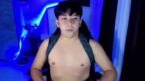 fletcher_dior23 online show from January 10, 2:39 am