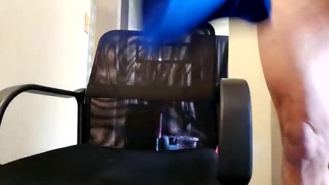 Snapshot of fllv0082 chatting on February 28, 3:04 pm Come in and See online show from February 28, 3:04 pm