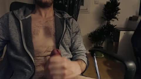 Snapshot of florent_paris chatting on January 24, 11:23 pm Florent online show from January 24, 11:23 pm
