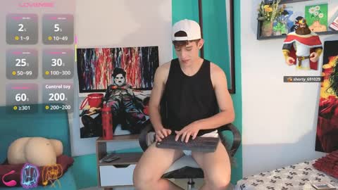 flowers109 online show from April 6, 10:54 pm