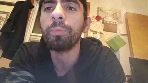 flyyguy69 online show from November 18, 6:28 am