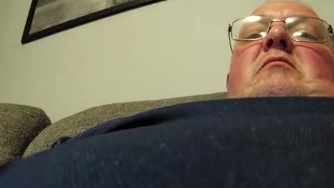 focusfuker online show from April 2, 11:01 pm