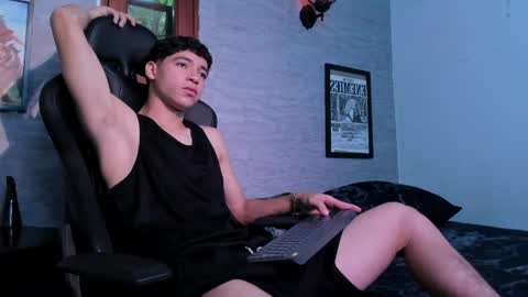 Foni online show from March 8, 7:40 pm