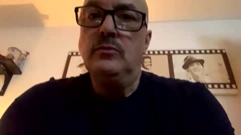 frankie8881 online show from December 22, 1:03 am