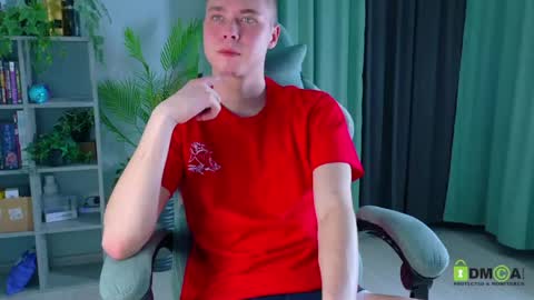 Fred online show from April 28, 7:51 pm