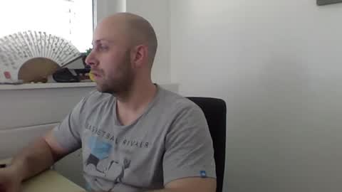 freddow online show from March 10, 2:26 pm