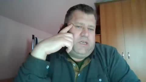 freeboy80180 online show from December 18, 1:02 pm