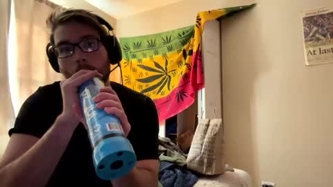 freezeskiii online show from January 18, 7:27 pm