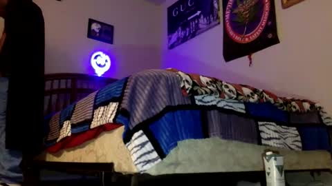 fromthabac online show from October 27, 1:19 am