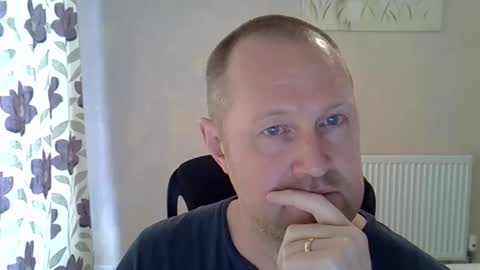 Fuck Buddy UK online show from April 20, 7:22 am