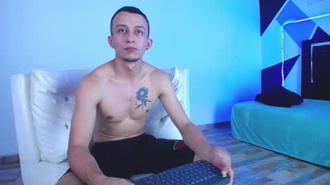 fuck_destruction online show from February 2, 2:27 am