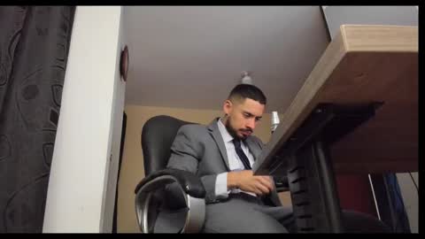 SERGIO THE SEX LAWYER online show from December 15, 3:36 am