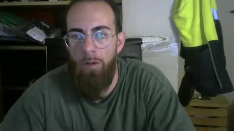 Snapshot of fuerte440 chatting on October 18, 11:59 am fuerte440 online show from October 18, 11:59 am