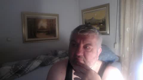 fukingcrazy online show from April 11, 9:02 am