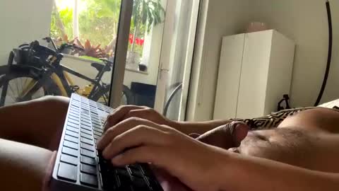 fuklicious online show from February 17, 5:32 pm