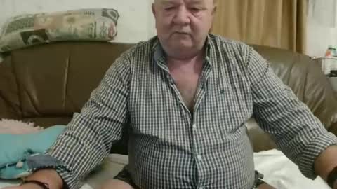 fullballs6 online show from November 26, 2:58 am