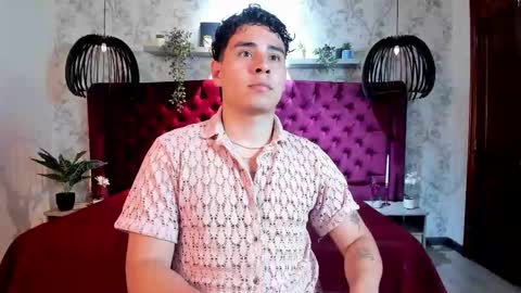 gabriell_ramirez_ online show from February 5, 7:48 am