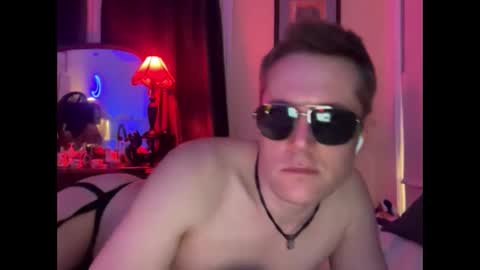 Snapshot of gallowsjackirl chatting on January 16, 7:28 am gallowsjackirl online show from January 16, 7:28 am