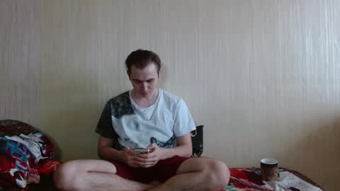 gary_snail33257 online show from September 28, 5:38 am