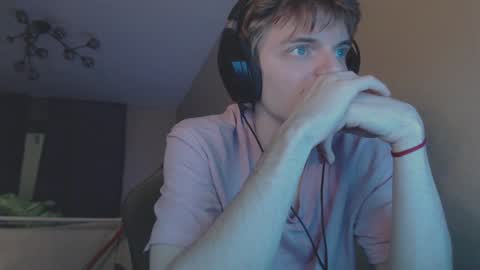 Snapshot of gasturfahe chatting on January 9, 10:09 pm gasturfahe online show from January 9, 10:09 pm