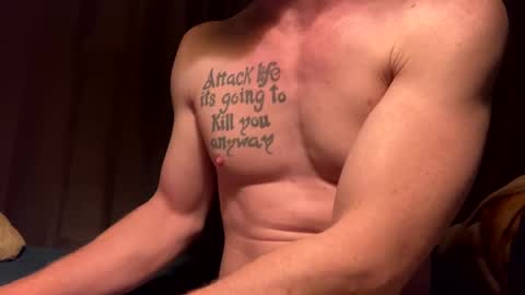 Snapshot of gaymencumhere chatting on February 9, 10:31 am gaymencumhere online show from February 9, 10:31 am