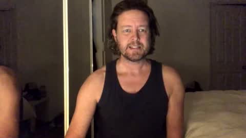 gcsurfer81 online show from June 5, 9:37 am