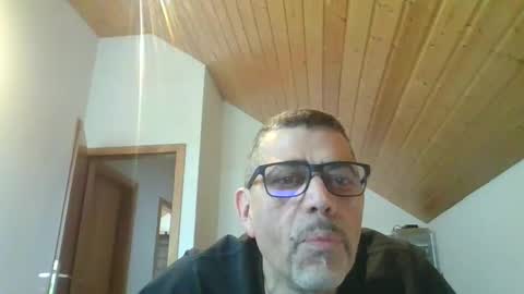 Gen online show from December 20, 11:00 am