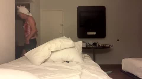 Lenzy LaCanada online show from November 21, 12:26 pm