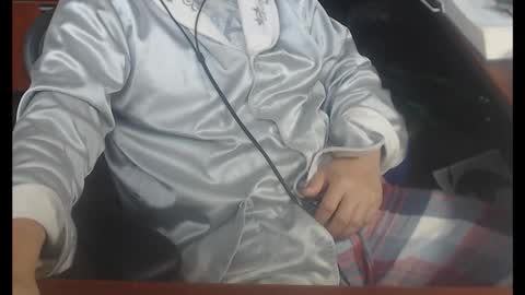 Snapshot of genefun chatting on November 1, 6:23 pm genefun online show from November 1, 6:23 pm