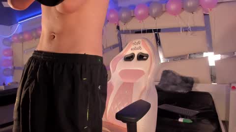 genesis_js online show from November 8, 4:48 am