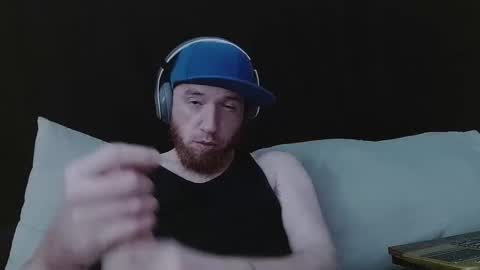 genitalwars online show from December 18, 4:08 am