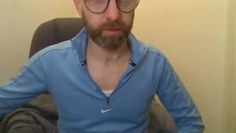 Snapshot of geon2xx chatting on January 26, 2:14 am Geon online show from January 26, 2:14 am