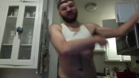 Snapshot of gershwin42 chatting on October 18, 1:21 am gershwin42 online show from October 18, 1:21 am