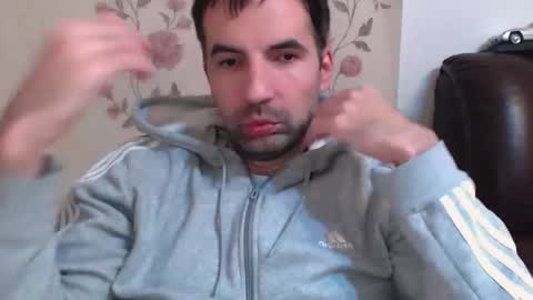 Gianni online show from February 9, 9:41 pm