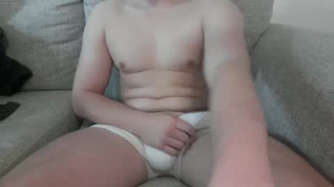 Giantjunkjack online show from October 14, 1:07 pm