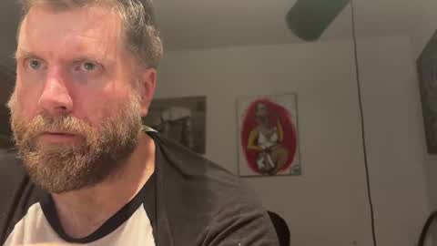 Snapshot of gingerbreadx chatting on October 31, 8:50 am gingerbreadx online show from October 31, 8:50 am