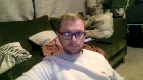 ginwood online show from February 5, 7:31 pm